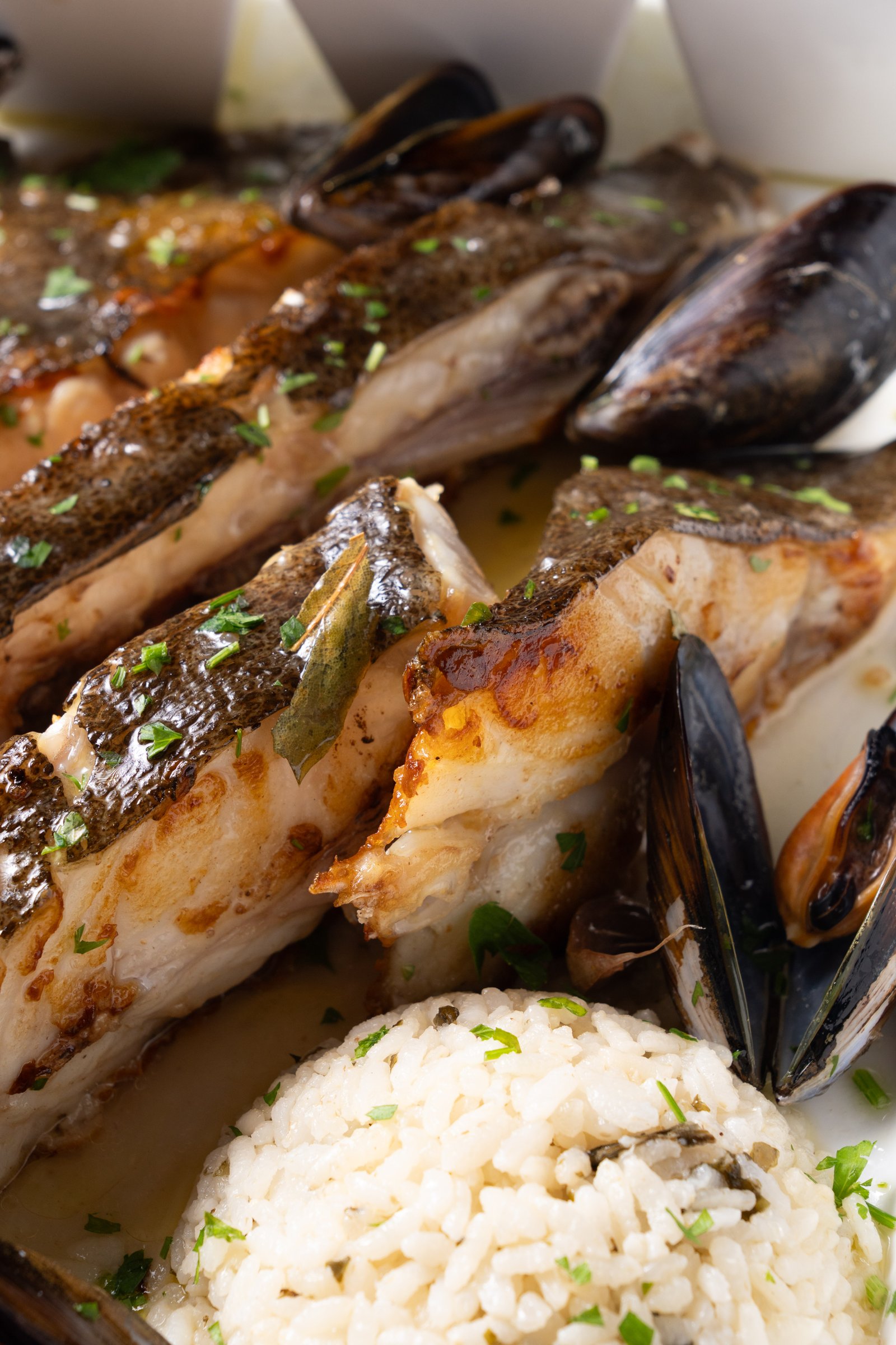 Rodaballo de la ría asado – vista principal